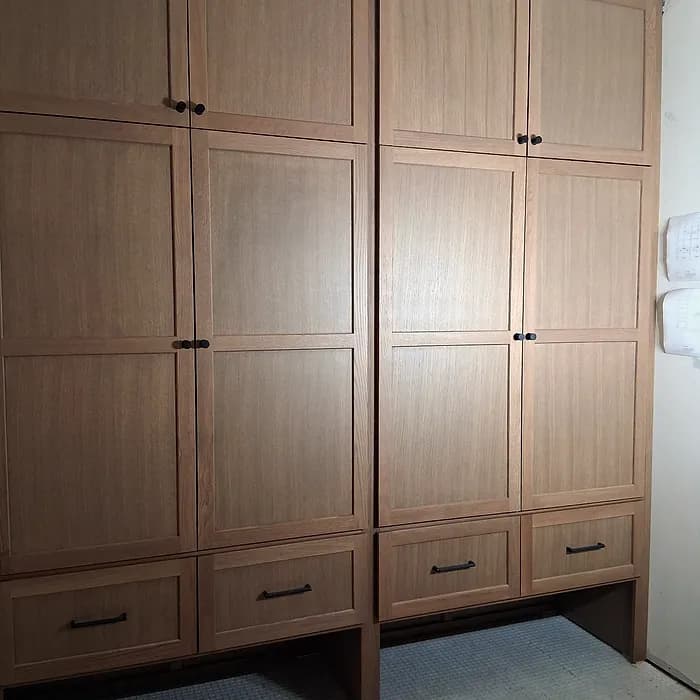 Floor-to-ceiling wardrobe cabinetry
