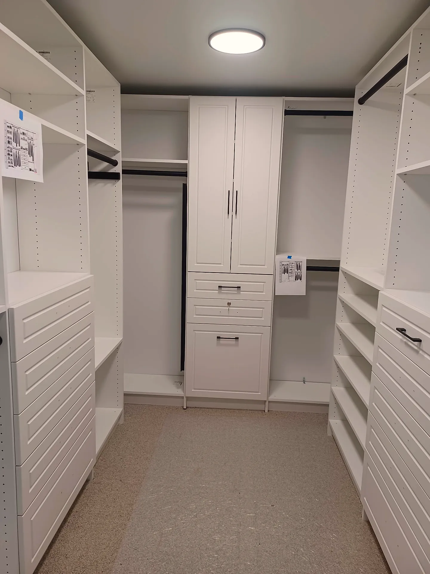 Custom Closets & Wardrobes