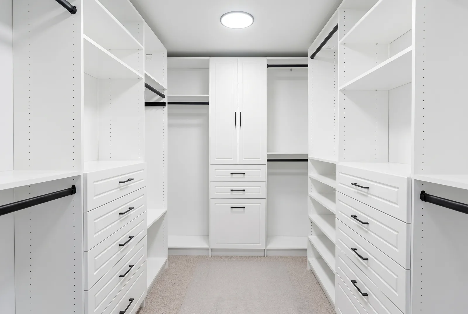 Custom Closets & Wardrobes