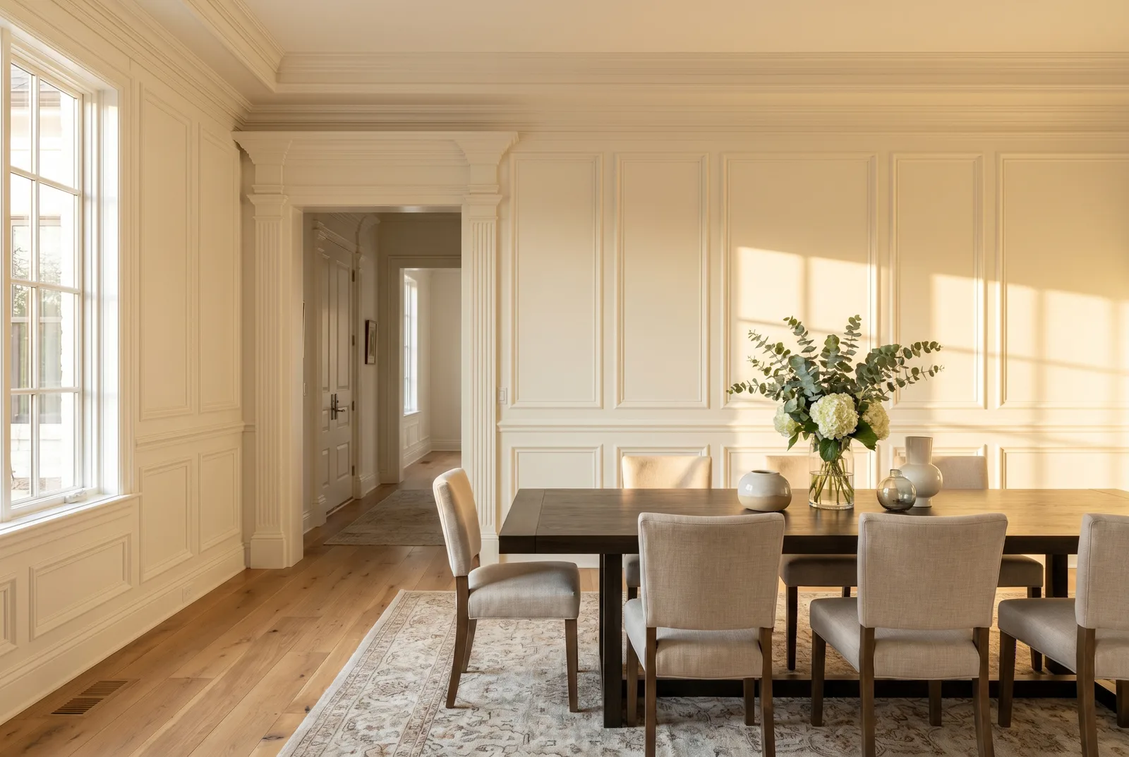 Trim, Molding & Wainscoting